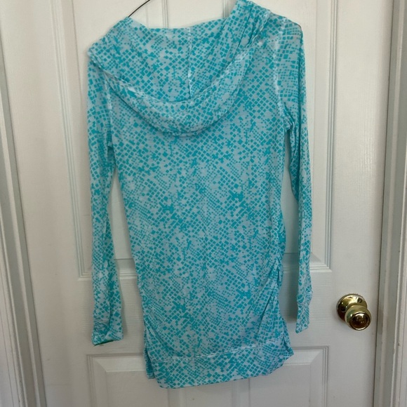 Soybu blue and white light weight long sleeve tee shirt. Hoodie - Picture 3 of 3